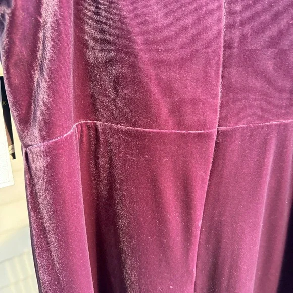 🆕Taylor Petite Velvet Midi Dress Burgundy Wine Slip Size4P Elegant Evening Party - Picture 12 of 17